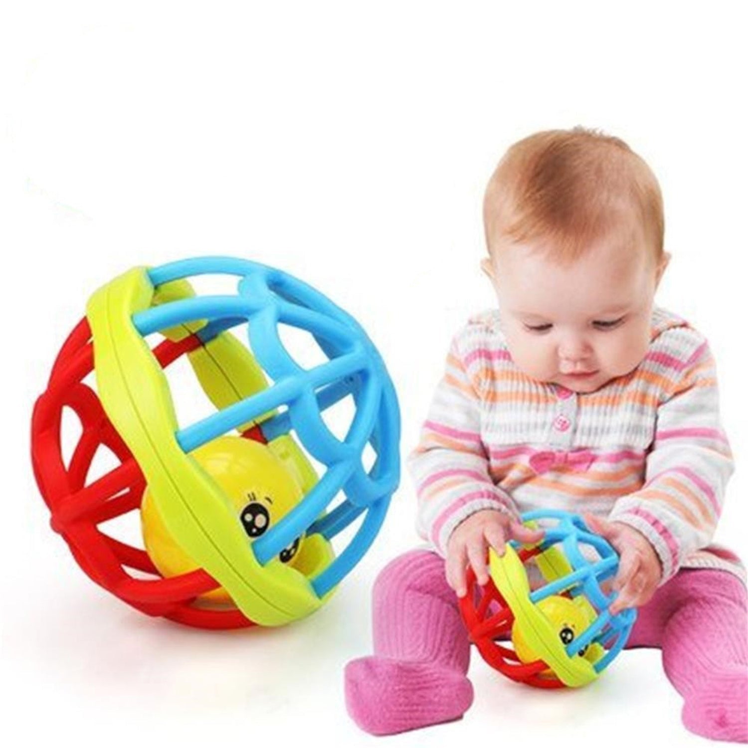 Wukusy 1939 At39 3-piece baby rattles toy set for kids and babies, designed for play and enjoyment.
