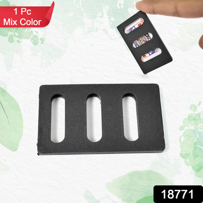 Small Wukusy Magic Card Frame toy in mixed colors, designed for displaying or protecting collectible cards.