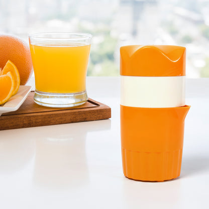 Wukusy manual handheld citrus juicer with orange and lemon fruit press for fresh juice extraction in home kitchen use