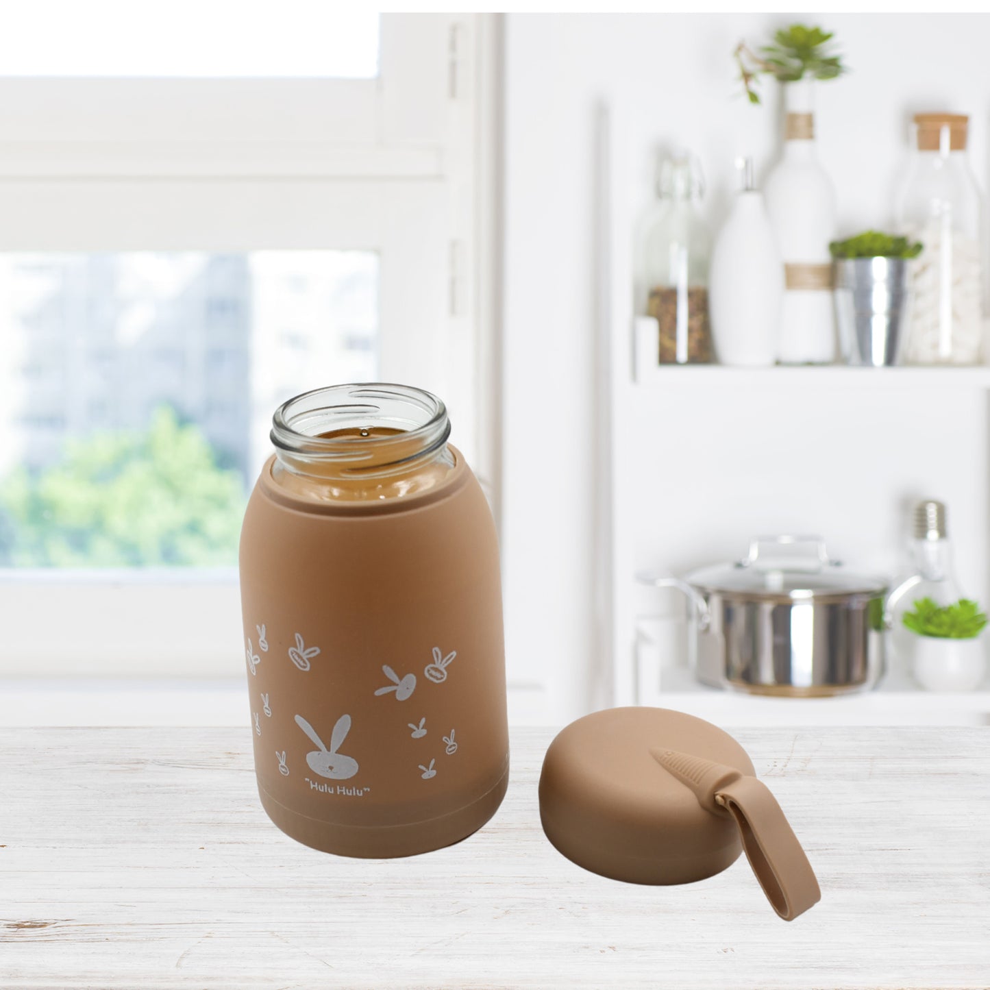 Cute Wukusy bunny water bottle for kids, 360ml insulated sipper bottle with rabbit print, suitable for boys and girls.