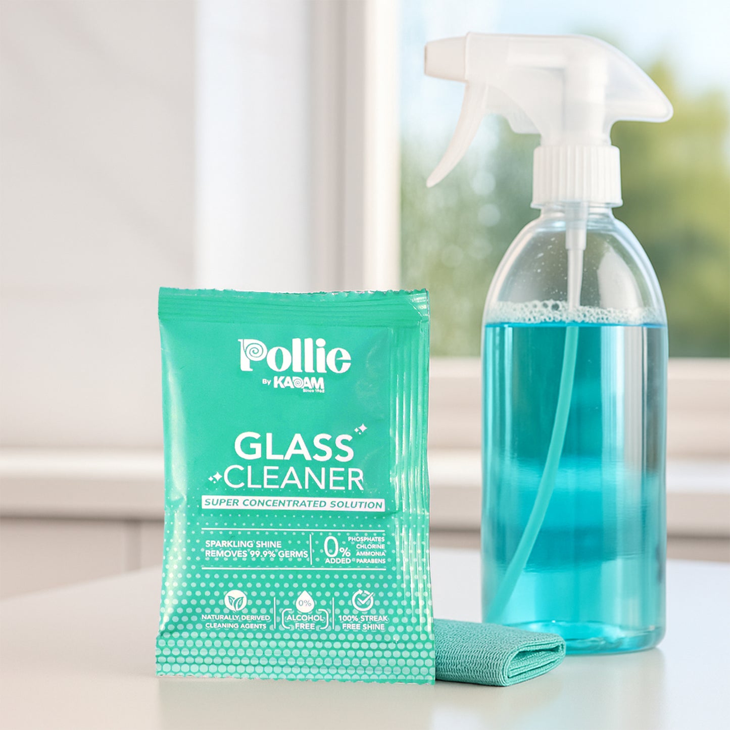 Wukusy Pollic Kadam concentrated glass mirror cleaner sachet, 15g, for home improvement, shown with packaging and mirror surface.