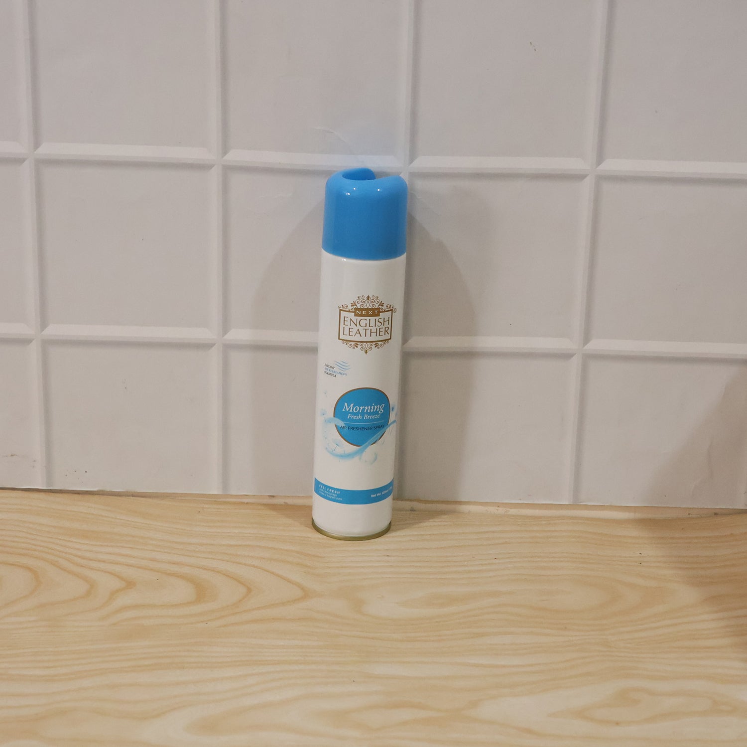 Wukusy Next English Leather Morning Fresh Breeze air freshener spray bottle, 220ml, with fresh, clean scent for home use