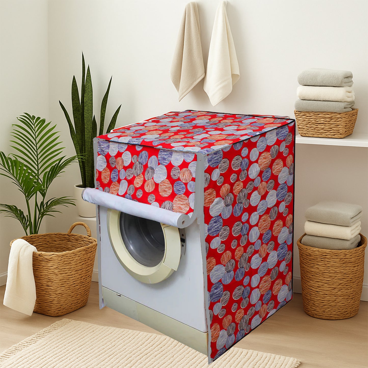 Waterproof washing machine cover by Wukusy, 82x60 cm, protecting appliances from dust and water damage.