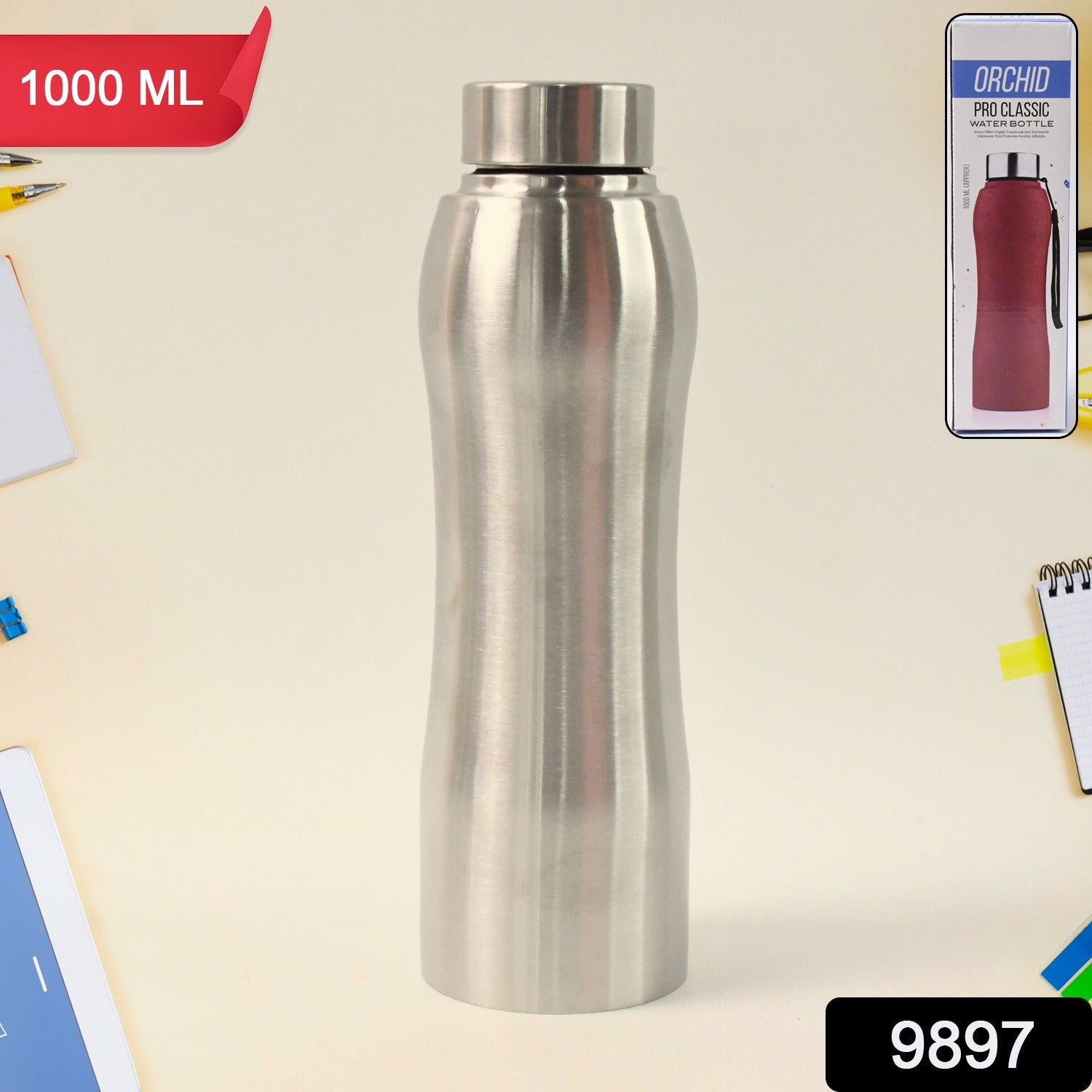 Wukusy stainless steel double wall vacuum-insulated water bottle, 1000 ml capacity, with sleek design for hot and cold beverages.