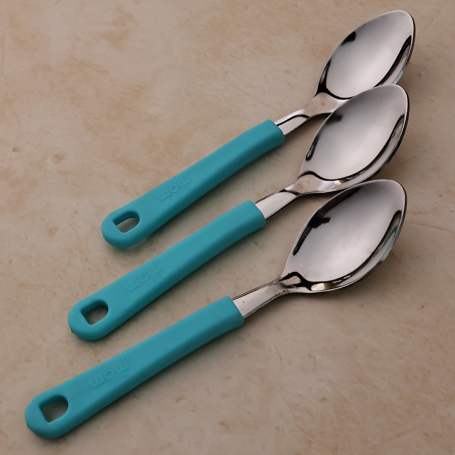 Six-piece Wukusy Supermom stainless steel tea spoon set with sleek handles, perfect for stirring and serving tea.