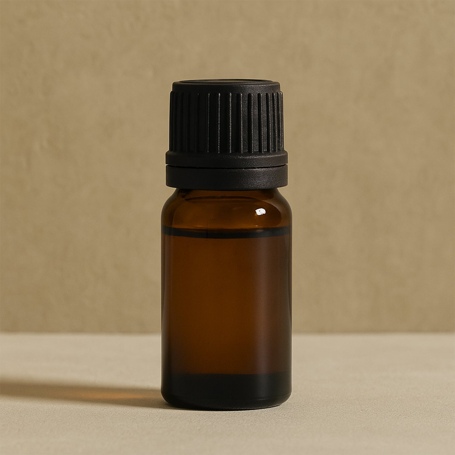 Wukusy premium aroma diffuser essential oil in a 10ml bottle, suitable for health and beauty use with natural fragrance.