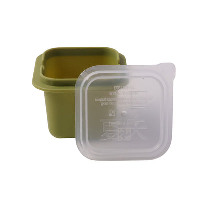 Wukusy plastic storage container box with lid, versatile for kitchen or organization, shown with closed lid on a surface.