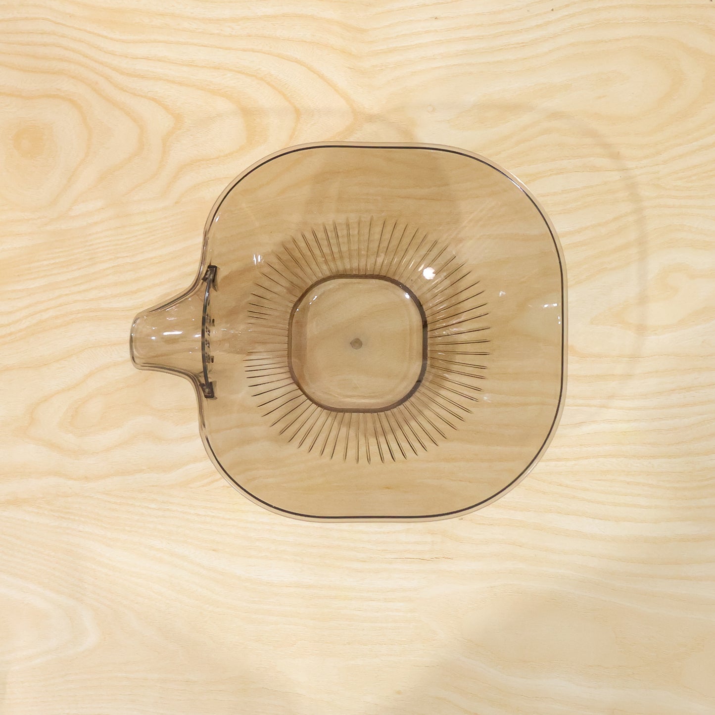 Wukusy multipurpose fruit and vegetable washing strainer basket with handle, designed for rinsing and draining produce.