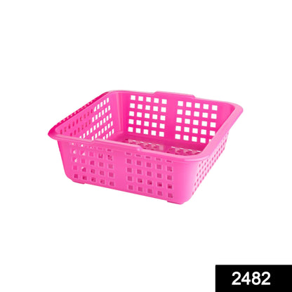 Wukusy plastic medium-sized cane fruit basket, kitchen tool for organizing and displaying fresh fruits.