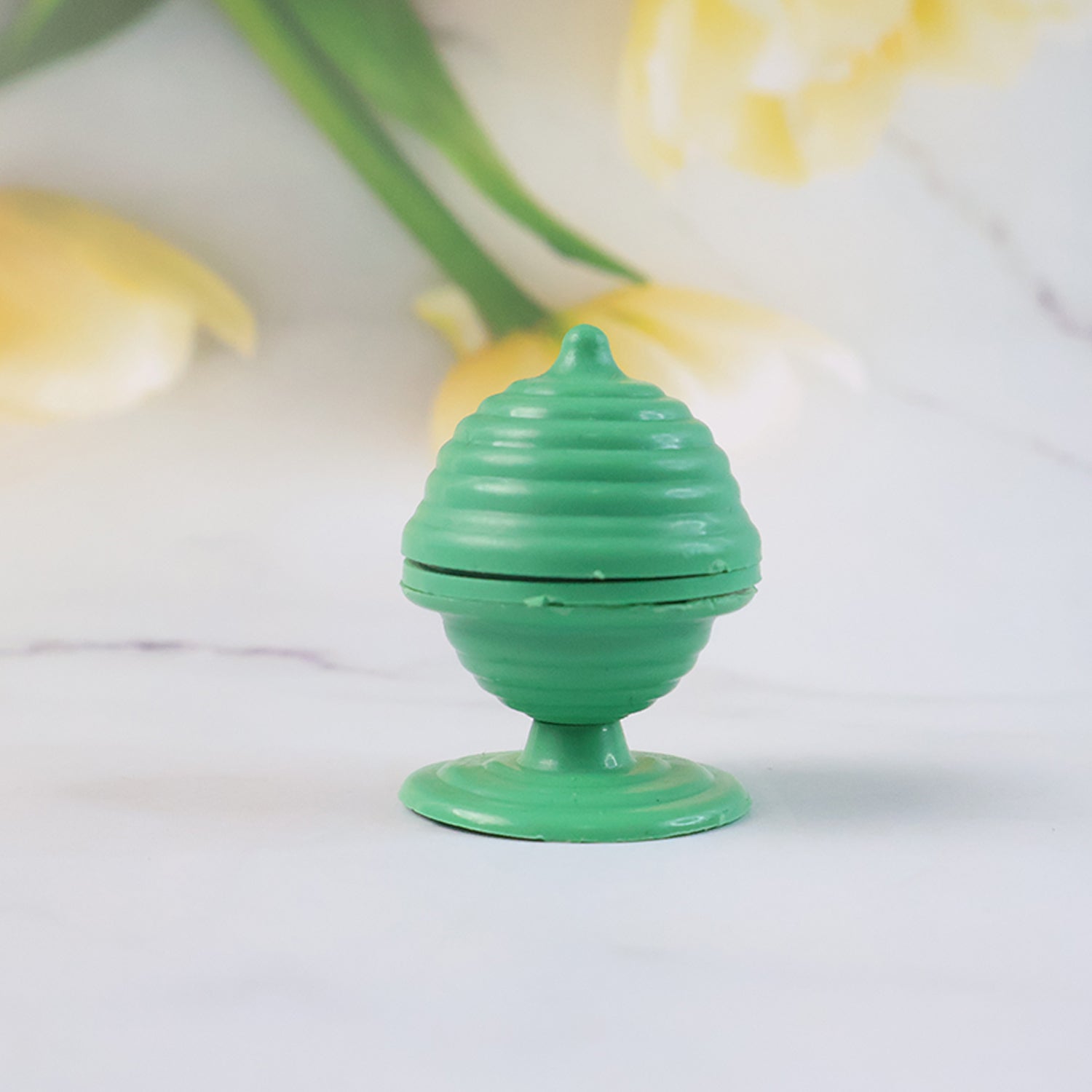 Wukusy Aditi Classic Magic Ball and Vase trick toy set with a colorful ball and decorative vase for performing magic illusions