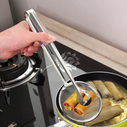 Wukusy 2-in-1 stainless steel filter spoon with clip, ideal for kitchen oil-frying and food handling, multi-functional kitchen tool