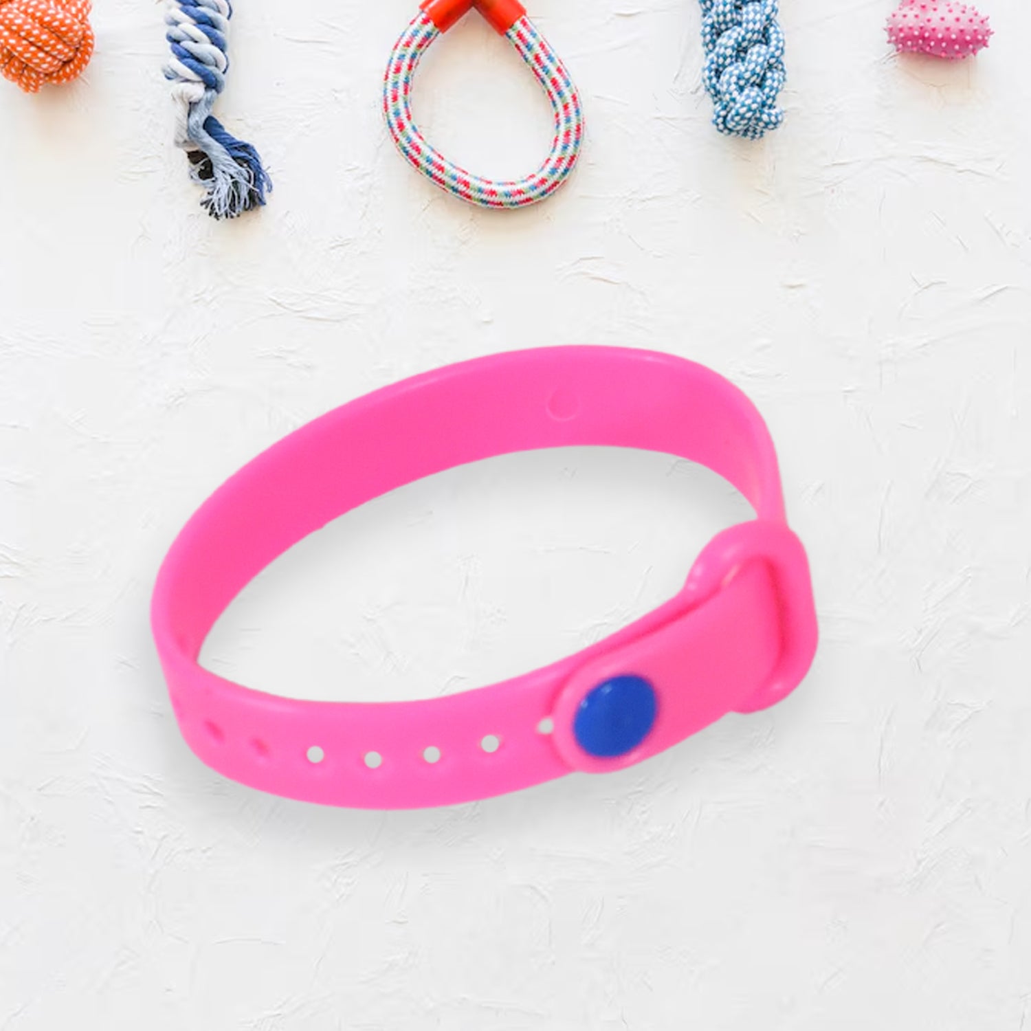 Colorful Wukusy friendship belt for kids, a fun toy promoting true friendship and bonding among children.