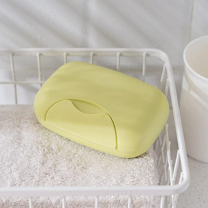 Wukusy travel soap case box with cover, waterproof plastic soap dish for bathroom and travel use, leakproof and portable.