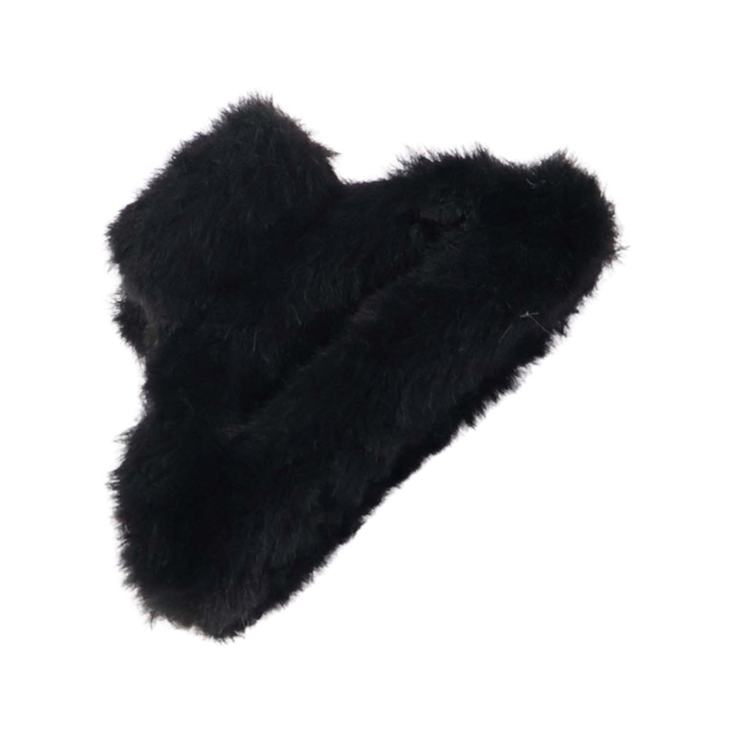Wukusy big-size soft faux fur hair claw clip holding hair, beige color, stylish and plush accessory for hair styling.