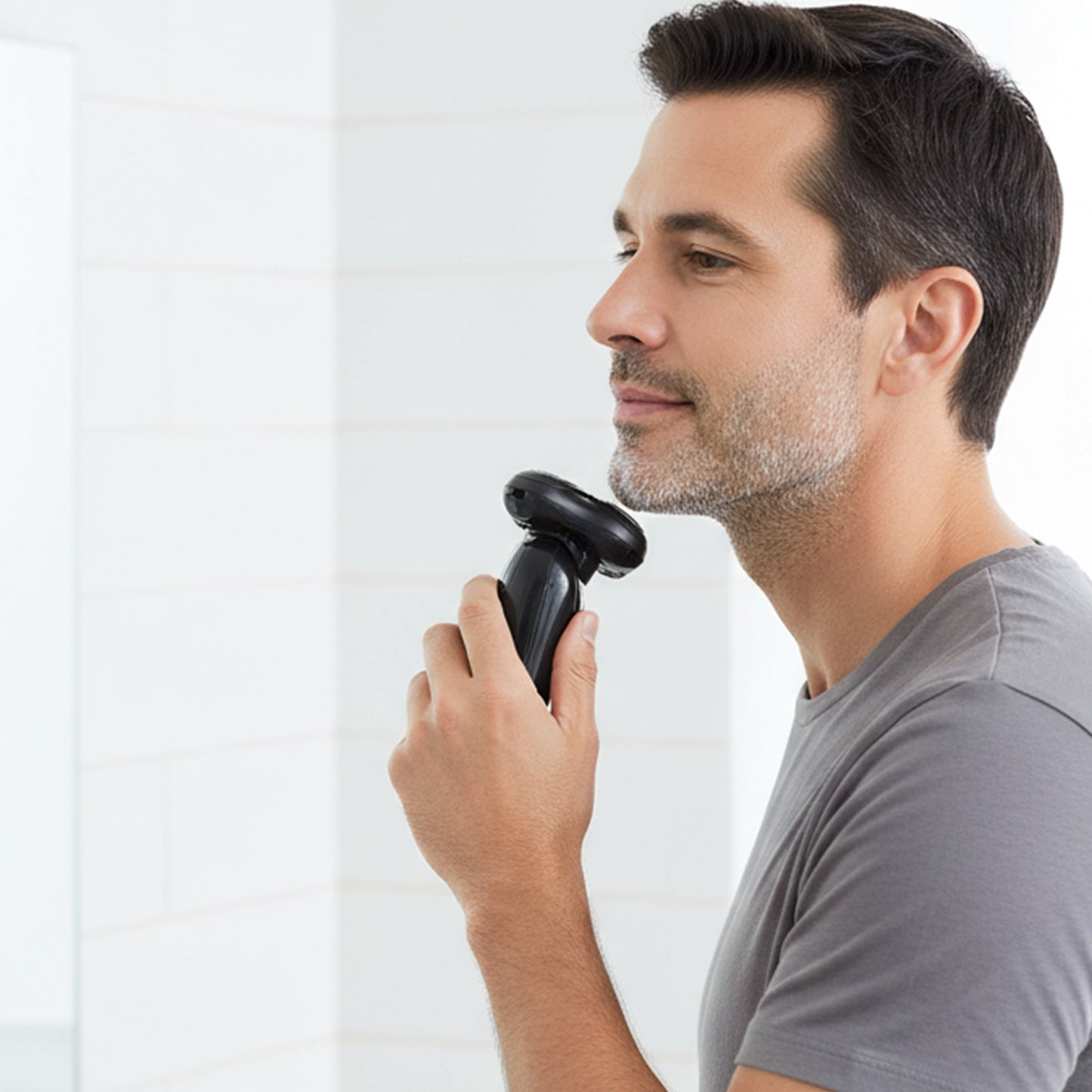 Wukusy rechargeable electric rotary shaver and trimmer for men, with multiple attachments visible in the set.