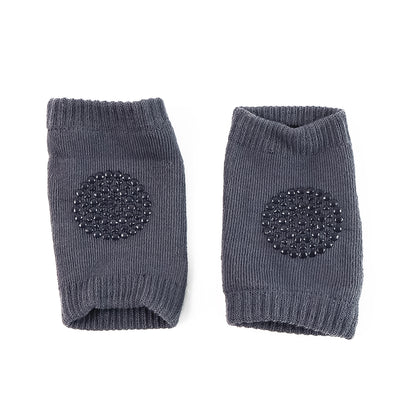 Dark grey toddler wool knit leg warmer from Wukusy, knee guard for baby care, soft and cozy for little legs.
