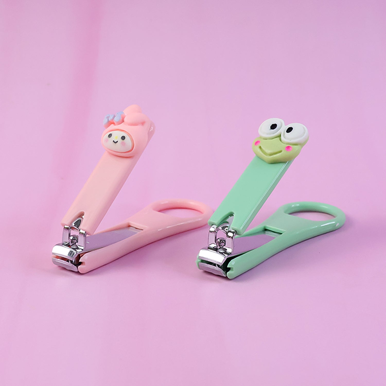 Cute cartoon nail clipper for kids by Wukusy, featuring a playful design, ideal for gentle nail trimming for children.