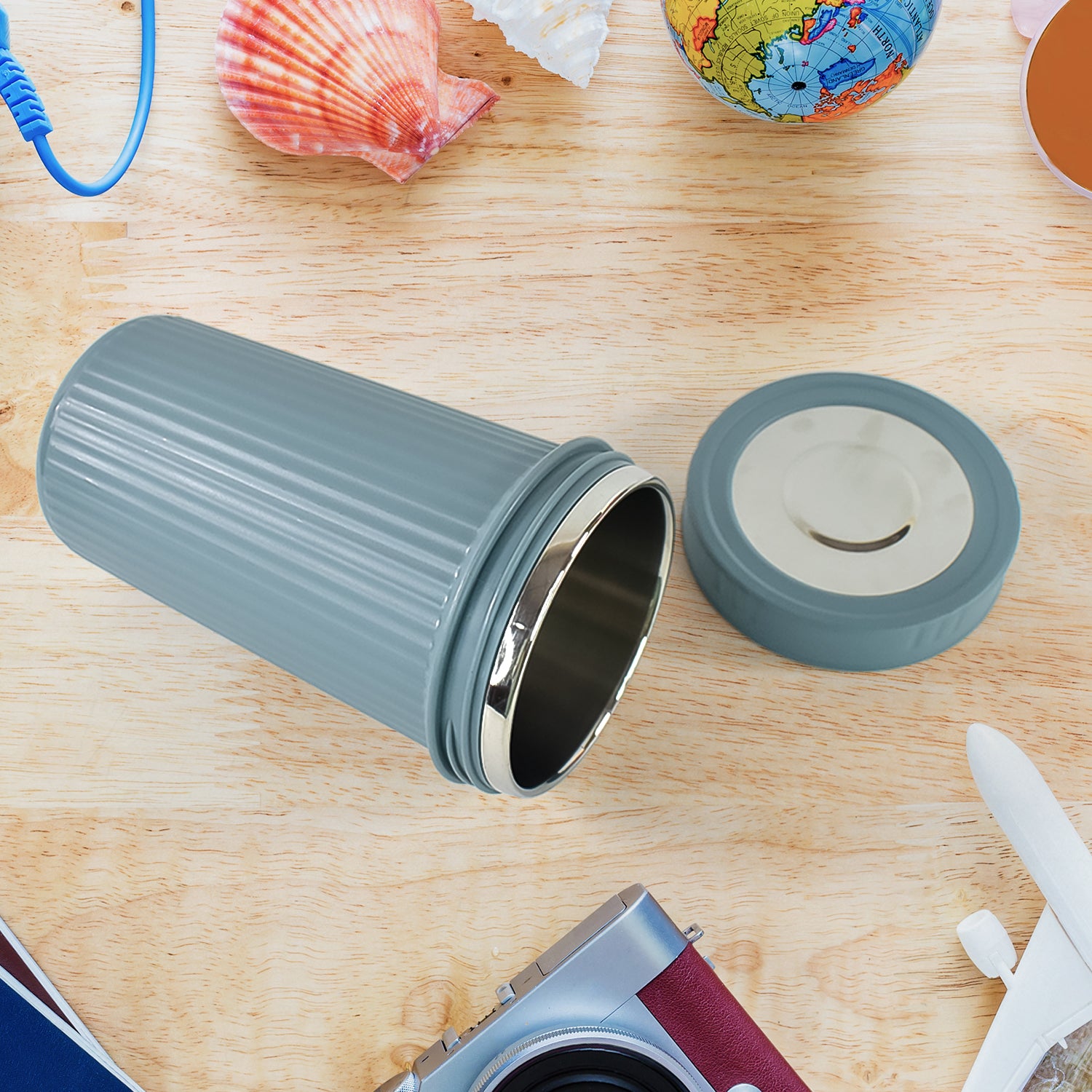 Wukusy Apex double wall steel travel glass with 500ml capacity, in mixed colors, features a sleek inner steel design for home and kitchen use.