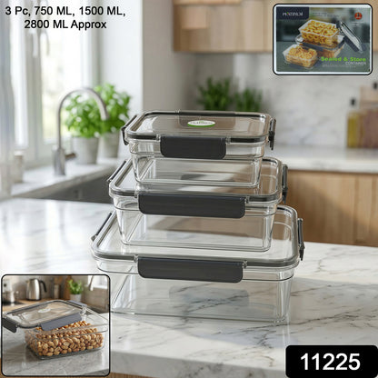 Set of three Wukusy plastic airtight food storage containers in 750ml, 1500ml, and 2800ml sizes with secure lids.