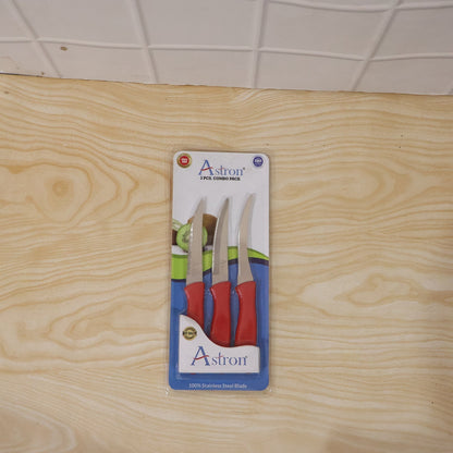 Wukusy SS Classic Kitchen Knife Set with three stainless steel knives and plastic handles, ideal for versatile cooking tasks.