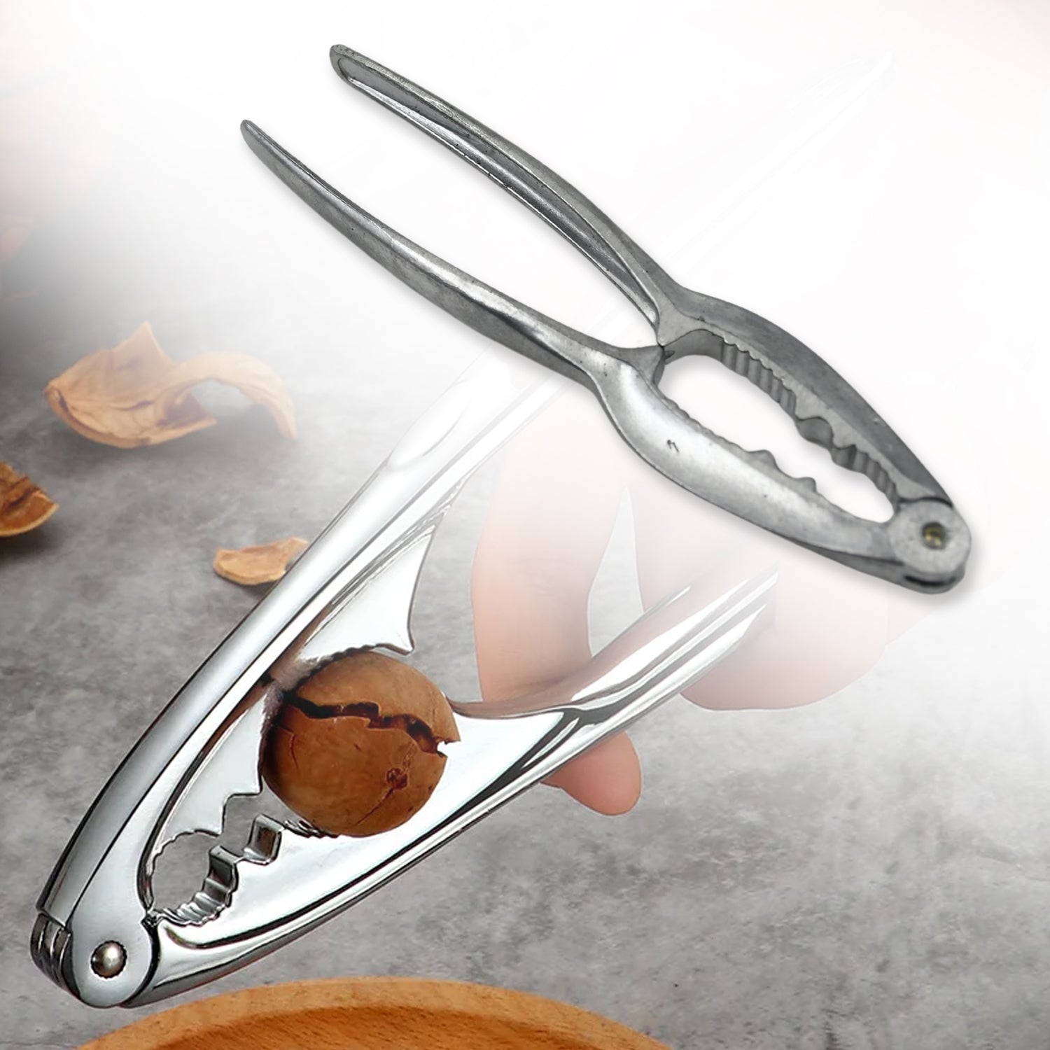 Wukusy 9357 small walnut cracker nut cutter in stainless alloy, compact portable walnut clamp plier for household nut opening.