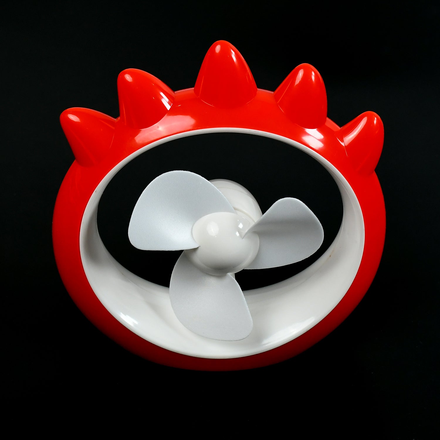 Wukusy 7713 mini desktop rechargeable fan with adjustable head, handheld and USB-powered for home, office, or car cooling.