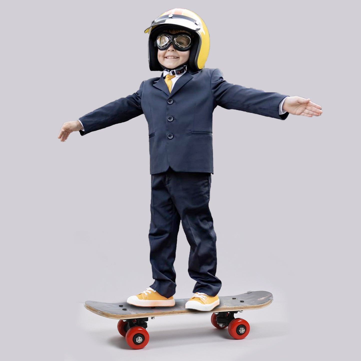 Wukusy 8042 wood skateboard for beginners, lightweight and cool design, suitable for kids, teens, and adults, perfect as a gift