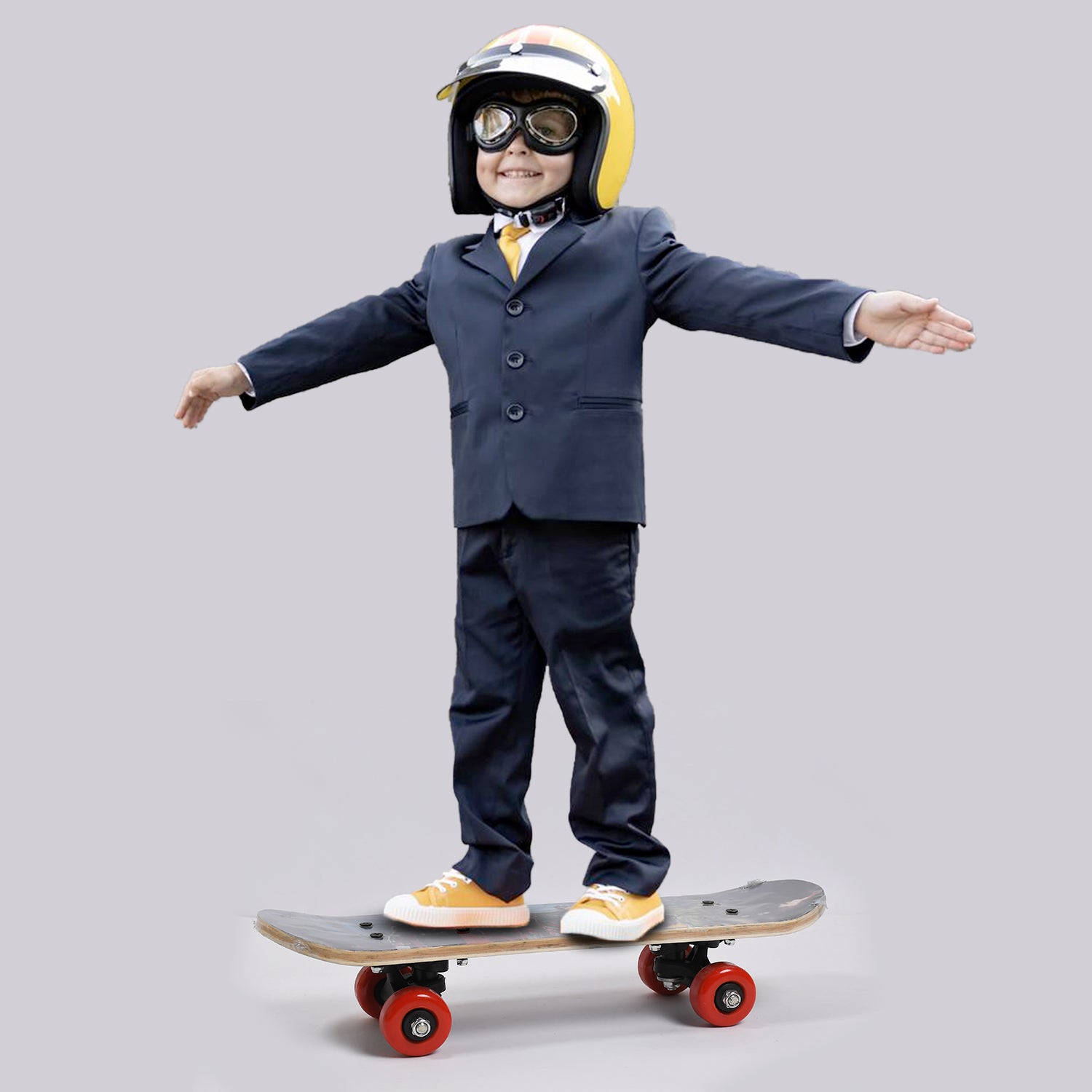 Wukusy 8042 wood skateboard for beginners, lightweight and cool design, suitable for kids, teens, and adults, perfect as a gift