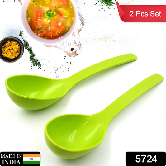 Wukusy 10-inch plastic serving spoons and ladles set, ideal for kitchen use, frying, serving curry, rice, and food portions.